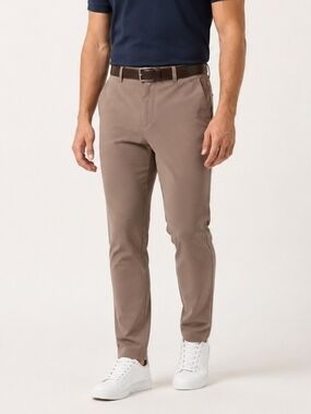 Lululemon Commission Slim Warpstreme Pants 30x32 Men's Slim Chino Pants in Taupe